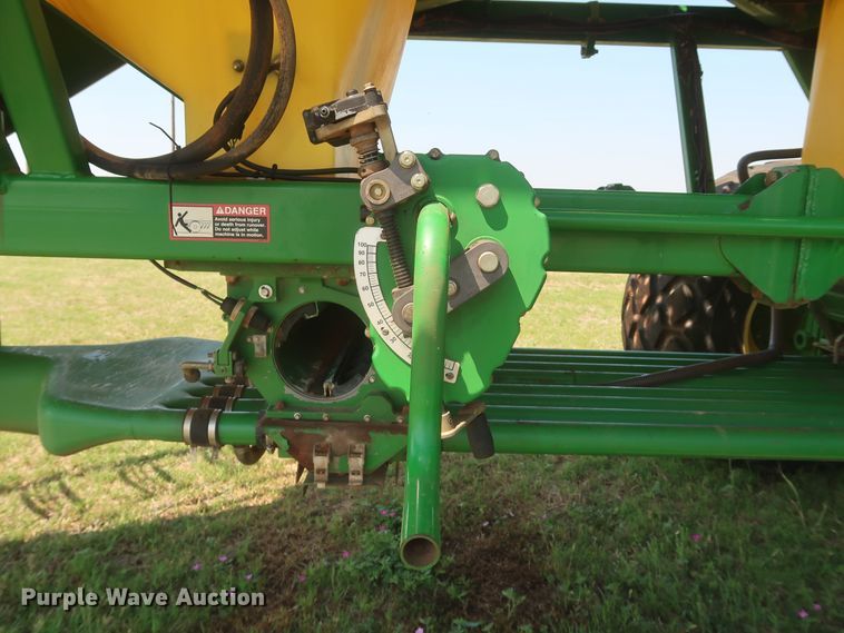 image for item DK3722 2007 John Deere 1890  air seeder