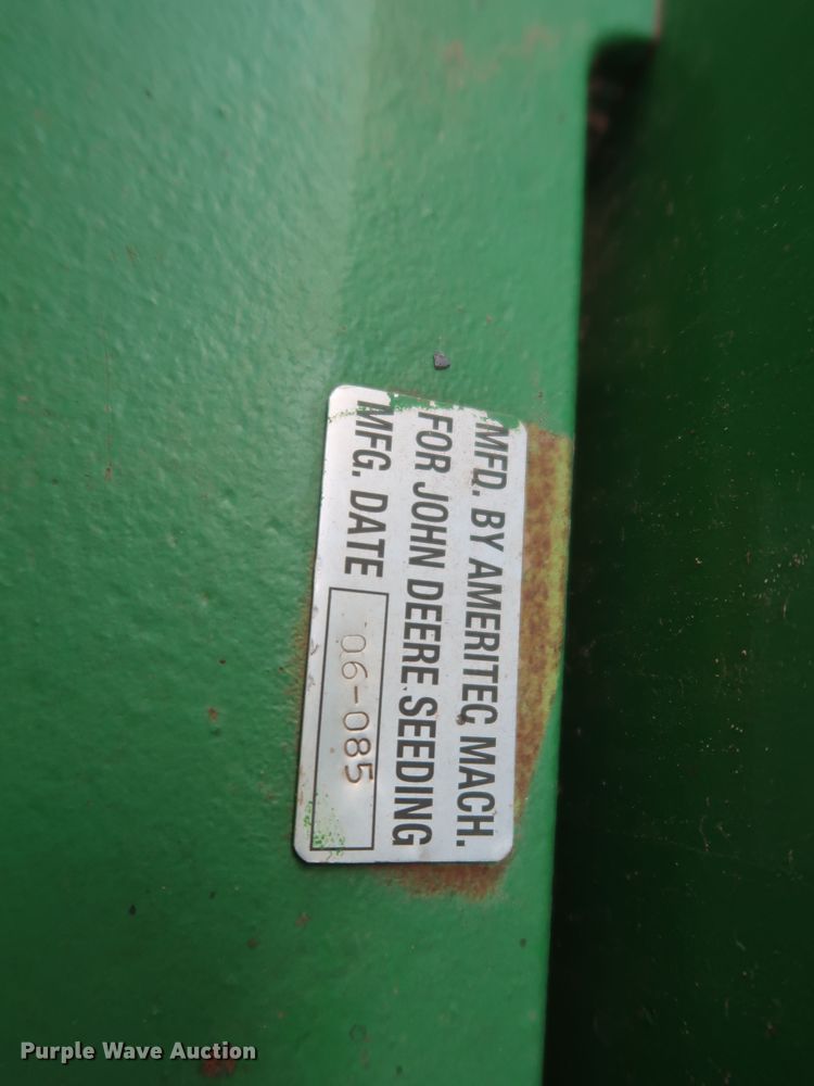 image for item DK3722 2007 John Deere 1890  air seeder