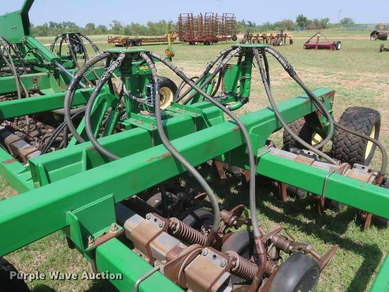 image for item DK3722 2007 John Deere 1890  air seeder