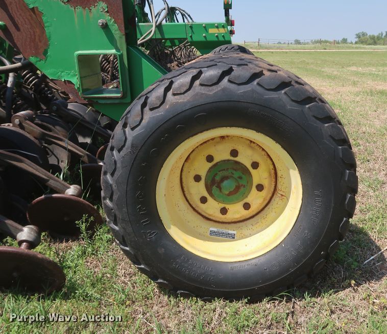 image for item DK3722 2007 John Deere 1890  air seeder