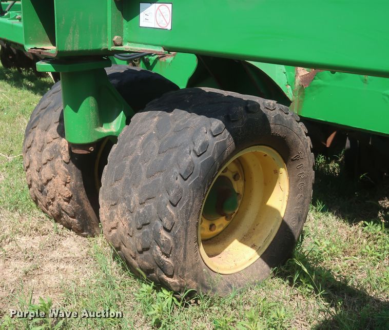 image for item DK3722 2007 John Deere 1890  air seeder