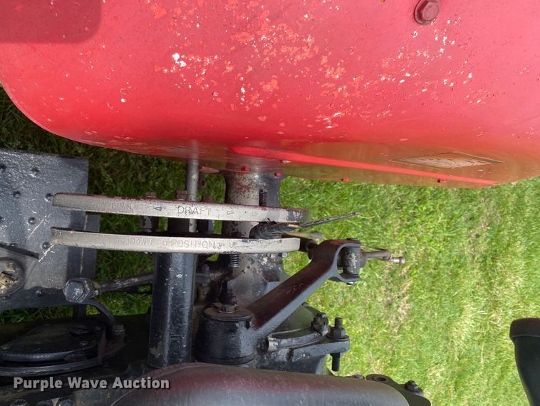 image for item DM4099 Massey Ferguson 245  tractor