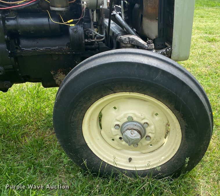 image for item DM4099 Massey Ferguson 245  tractor