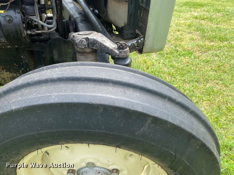 image for item DM4099 Massey Ferguson 245  tractor