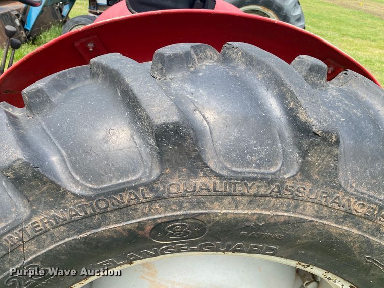 image for item DM4099 Massey Ferguson 245  tractor