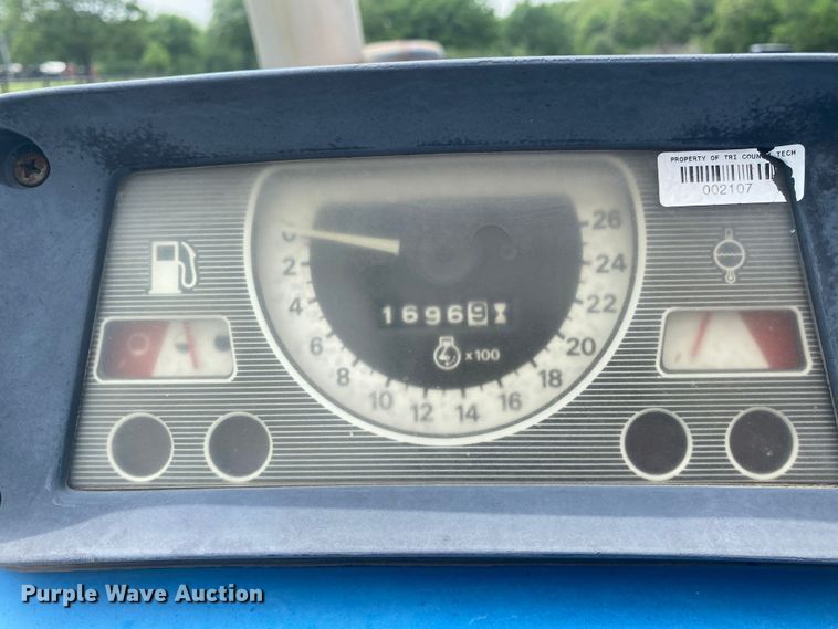 image for item DM4100 Ford 776B  tractor