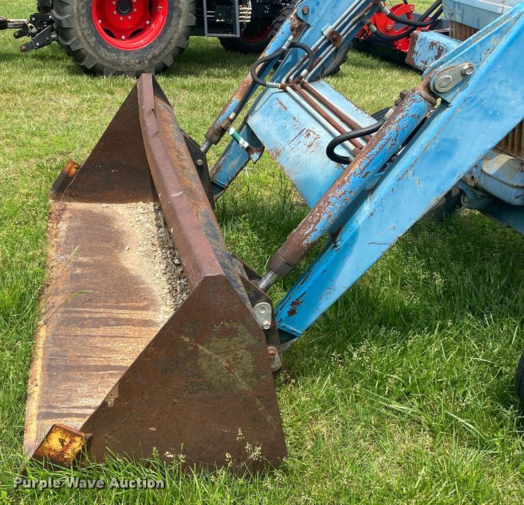 image for item DM4100 Ford 776B  tractor