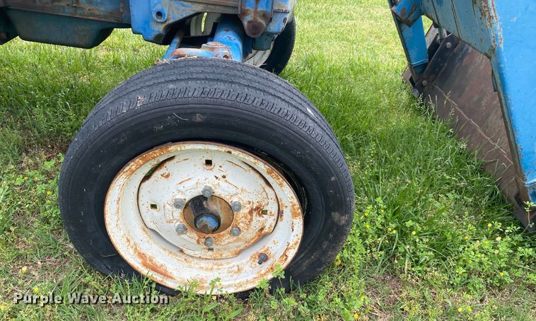 image for item DM4100 Ford 776B  tractor