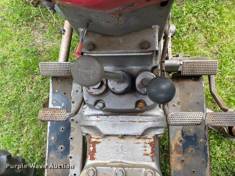 image for item DM4101 Massey Ferguson 230  tractor