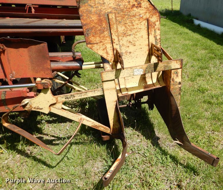 image for item DM4494 New Holland Stackliner 1047  bale stacker