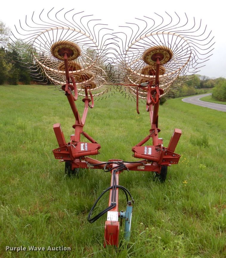 image for item DM7327 Sitrex H-90 V8  hay rake