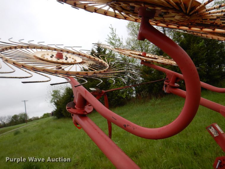 image for item DM7327 Sitrex H-90 V8  hay rake