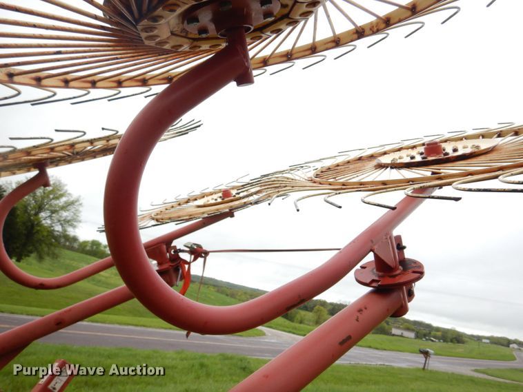 image for item DM7327 Sitrex H-90 V8  hay rake