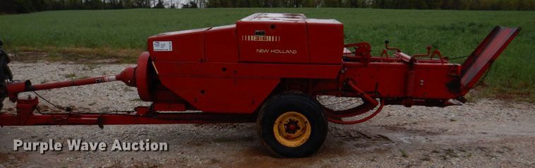 image for item DM7328 New Holland 316 Hayliner  small square baler