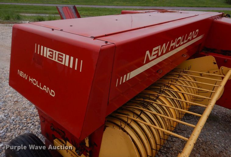 image for item DM7328 New Holland 316 Hayliner  small square baler