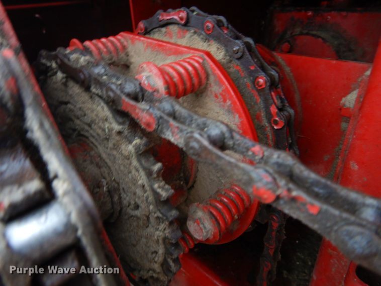 image for item DM7328 New Holland 316 Hayliner  small square baler