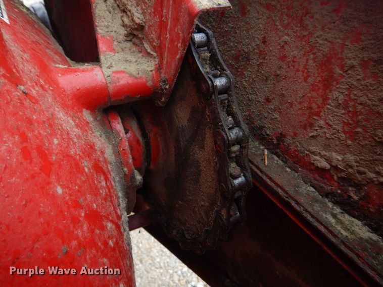 image for item DM7328 New Holland 316 Hayliner  small square baler