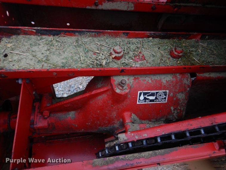 image for item DM7328 New Holland 316 Hayliner  small square baler