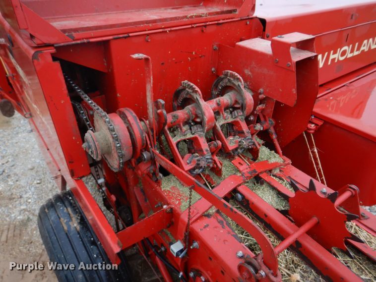 image for item DM7328 New Holland 316 Hayliner  small square baler