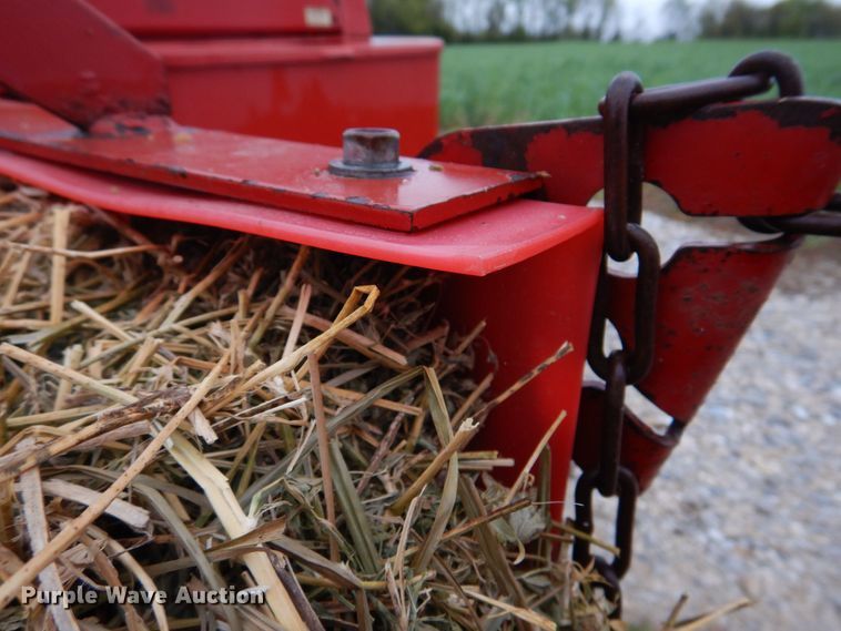 image for item DM7328 New Holland 316 Hayliner  small square baler