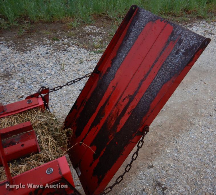 image for item DM7328 New Holland 316 Hayliner  small square baler