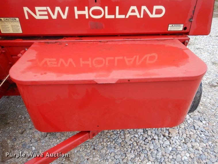 image for item DM7328 New Holland 316 Hayliner  small square baler