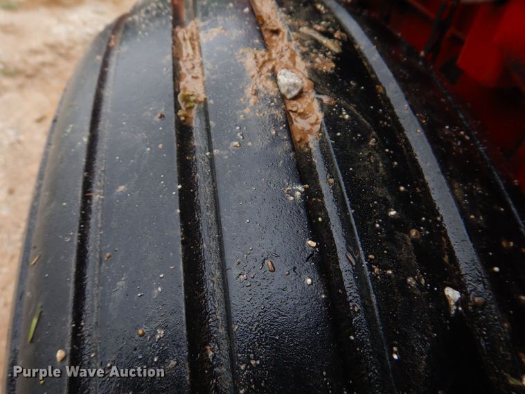 image for item DM7328 New Holland 316 Hayliner  small square baler