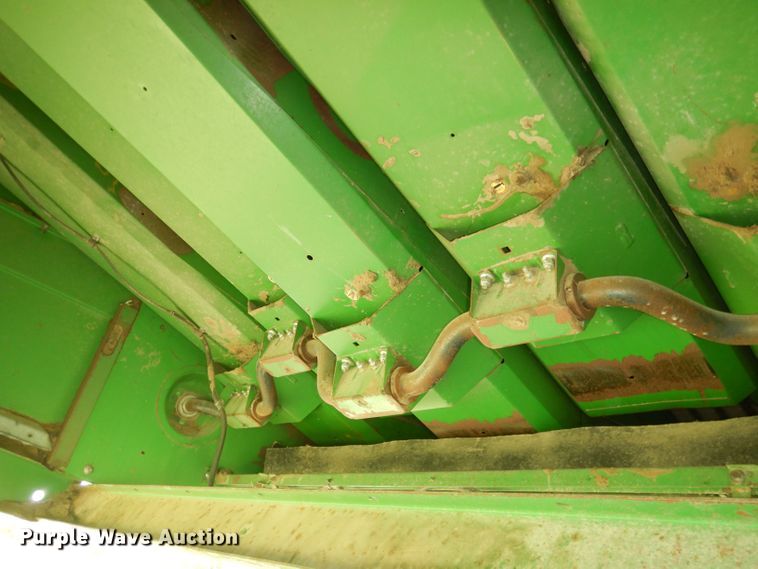 image for item DN1503 1992 John Deere 9600  combine