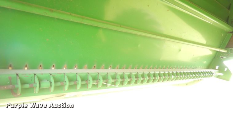 image for item DN1503 1992 John Deere 9600  combine