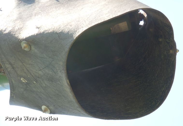 image for item DN1503 1992 John Deere 9600  combine