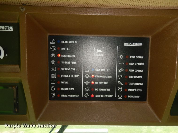 image for item DN1503 1992 John Deere 9600  combine