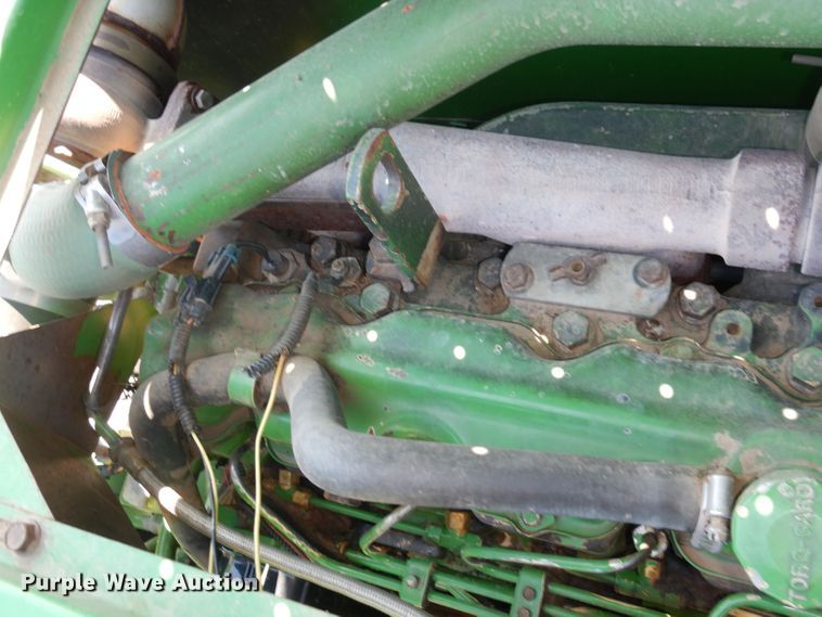 image for item DN1503 1992 John Deere 9600  combine