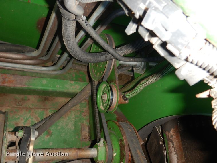 image for item DN1503 1992 John Deere 9600  combine