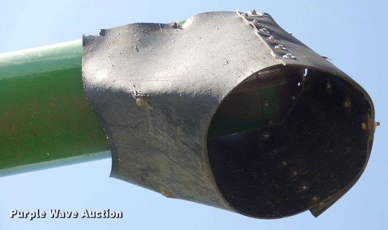 image for item DN1504 1993 John Deere 9600  combine