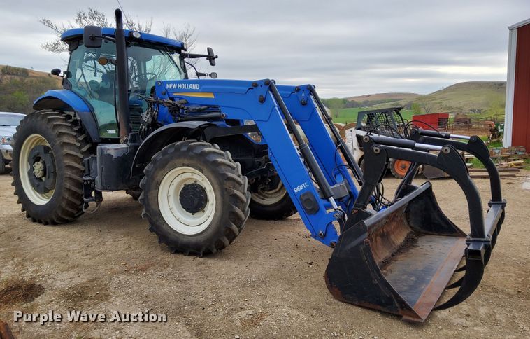 image for item DN6799 2013 New Holland T7.220  MFWD tractor