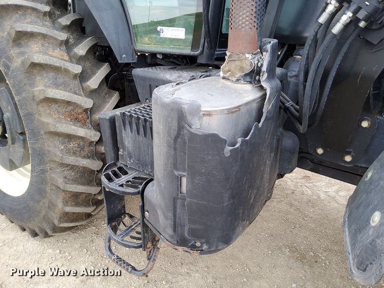 image for item DN6799 2013 New Holland T7.220  MFWD tractor