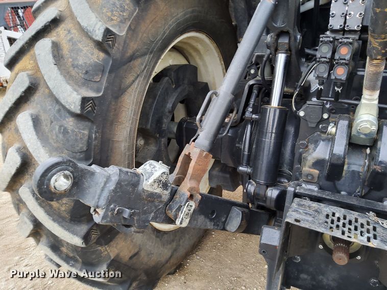 image for item DN6799 2013 New Holland T7.220  MFWD tractor