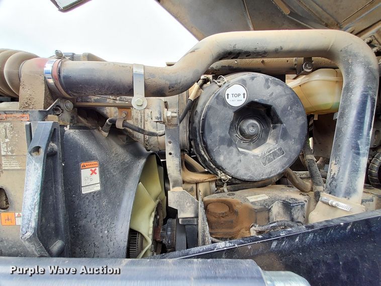 image for item DN6799 2013 New Holland T7.220  MFWD tractor