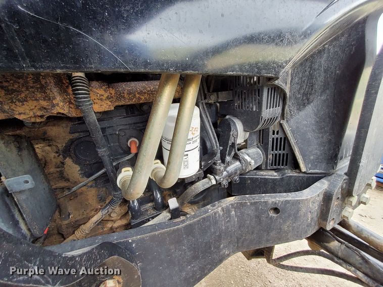 image for item DN6799 2013 New Holland T7.220  MFWD tractor