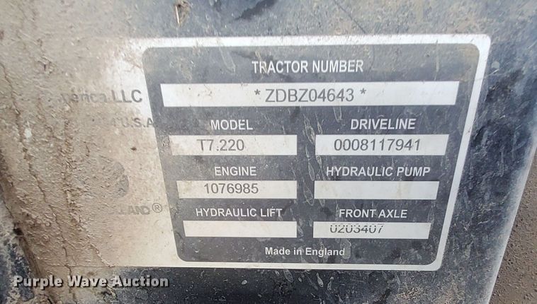 image for item DN6799 2013 New Holland T7.220  MFWD tractor