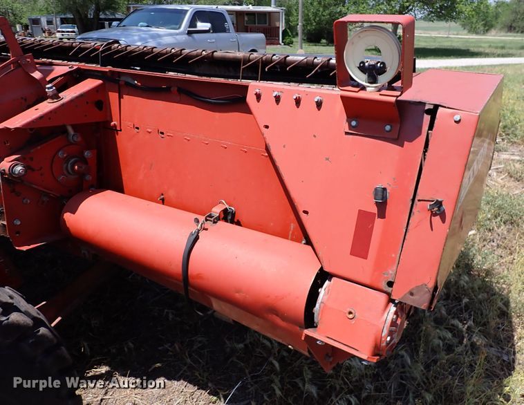 image for item DN6805 Hesston 8400  windrower