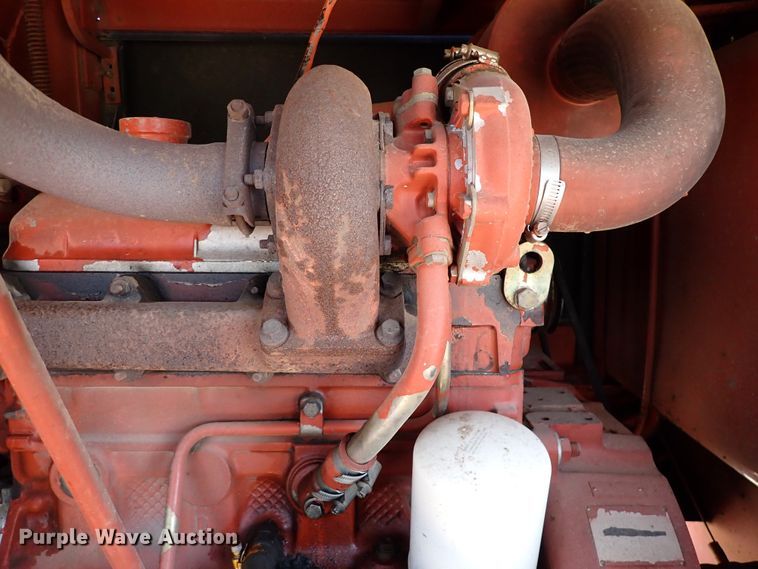 image for item DN6805 Hesston 8400  windrower