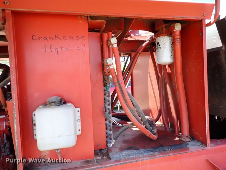 image for item DN6805 Hesston 8400  windrower