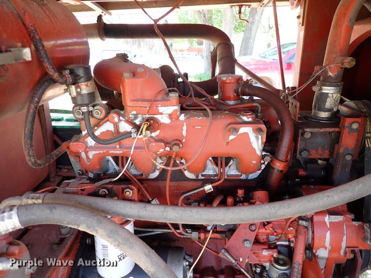 image for item DN6805 Hesston 8400  windrower