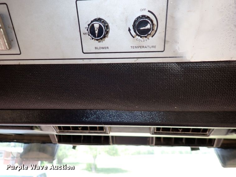 image for item DN6805 Hesston 8400  windrower