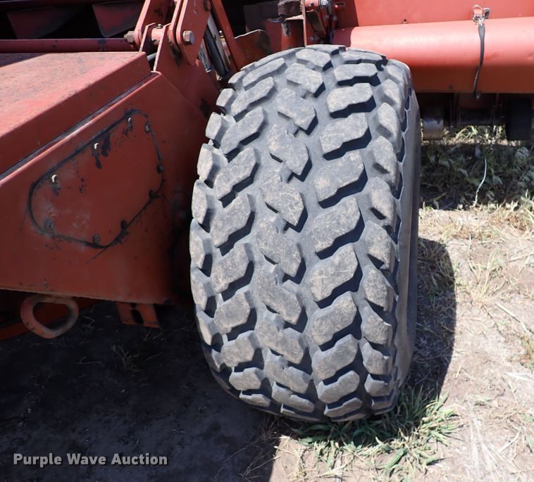 image for item DN6805 Hesston 8400  windrower