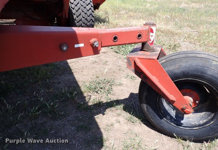 image for item DN6805 Hesston 8400  windrower