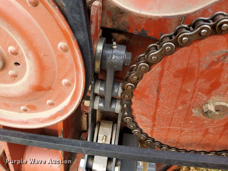 image for item DN6805 Hesston 8400  windrower