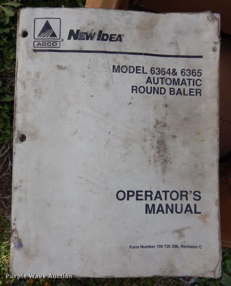 image for item DN7363 2002 New Idea 6365  round baler