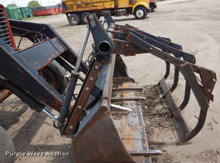 image for item DN7388 International Hydro  tractor